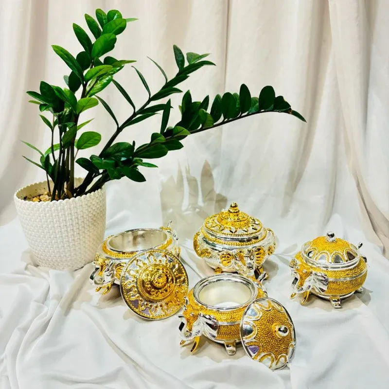 Tray With Elephant Head Sugar pot