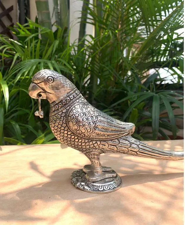 Parrot on Stand Oxidised