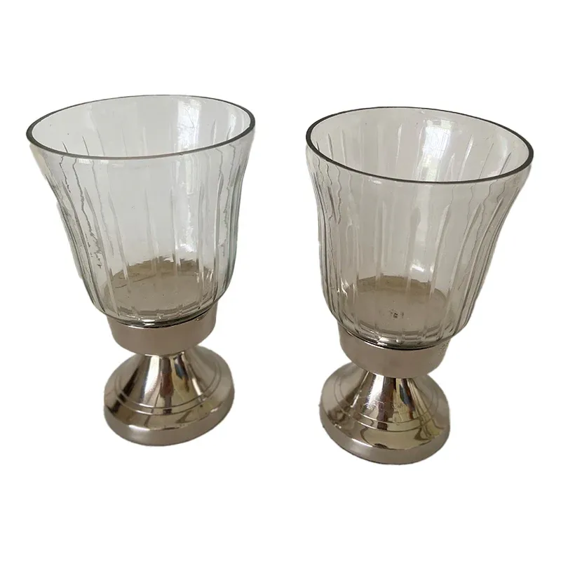 Glass with Stand