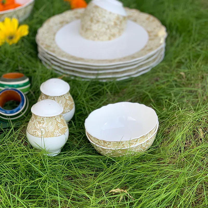 Dinner set