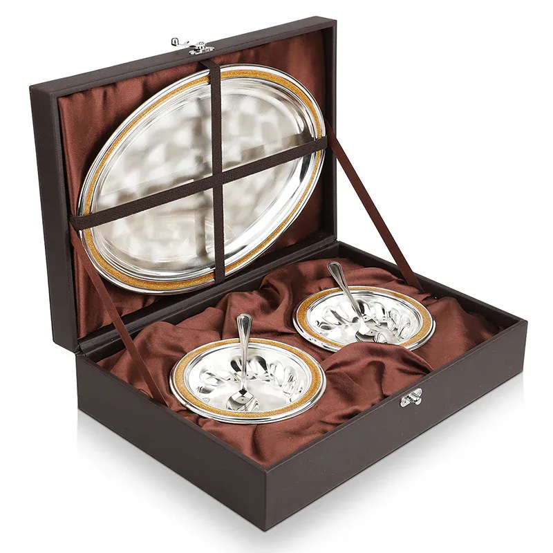 Tray With 2 Bowls & Spoons