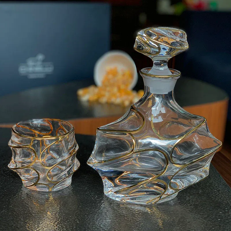 Whiskey Glasses with Decanter